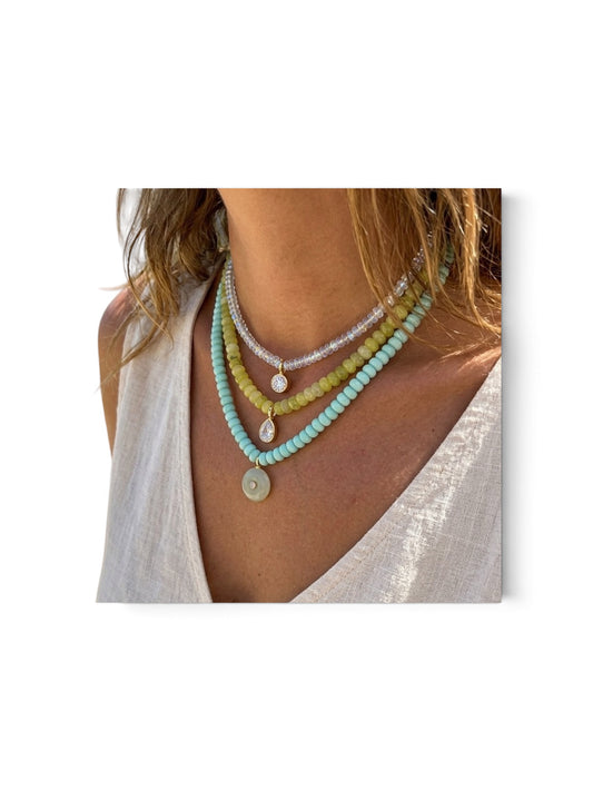 Tres collares separados o juntos
